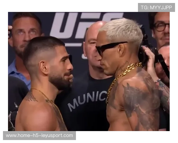 UFC拳手面目狰狞，赛后仍怒吼场馆——硬汉精神的巅峰展现